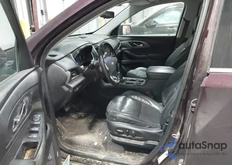 2018 Chevrolet Traverse Premier z USA, uszkodzony, nr VIN 1GNEVJKW7JJ156103